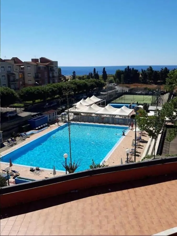 Residence Les Roches Noire Giardini Naxos Apartment
